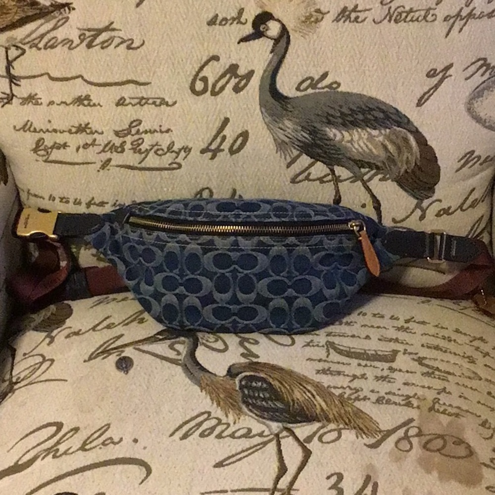 Coach Belt Bag Signature Denim